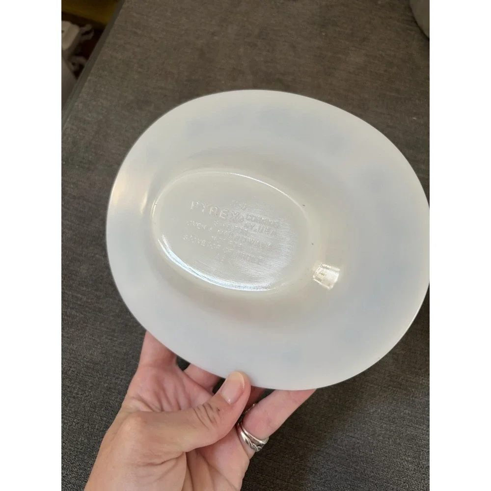 Vintage PYREX 